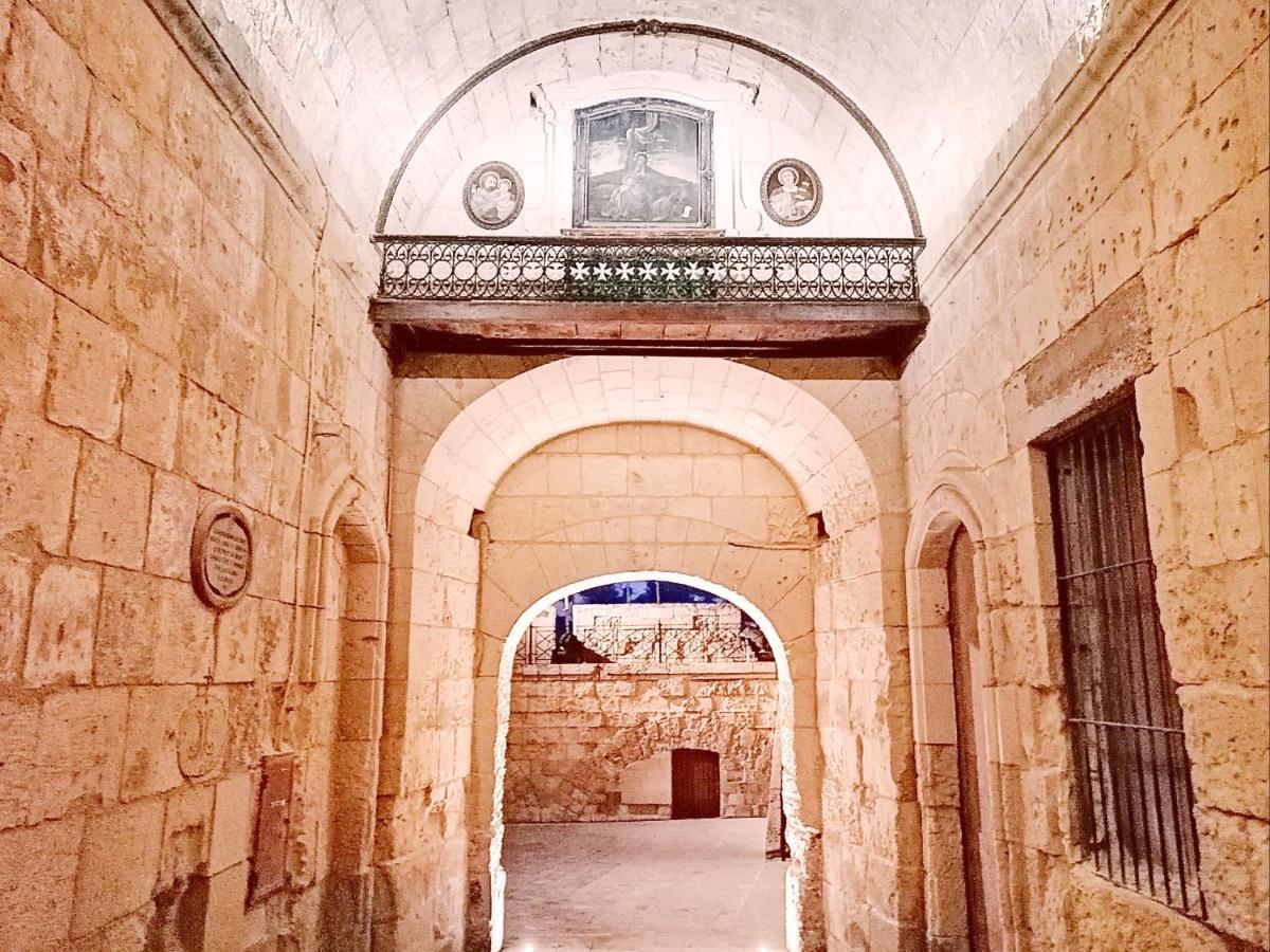 Vittoriosa' Seafront 2 Bed Highly Furnished Apartment Exterior foto